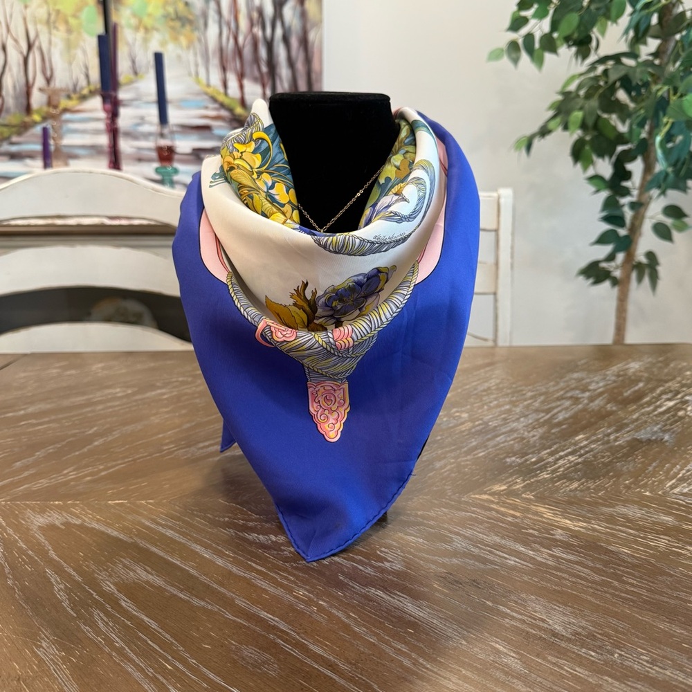 Authentic Hermes Scarf - Picture 9 of 13